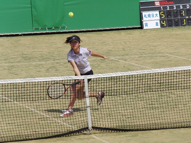 32_3_22_32.JPG - 熱戦の様子（1回戦）