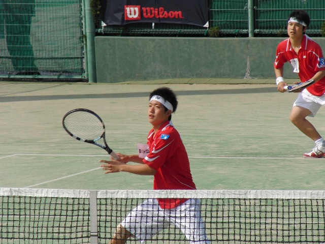 32_3_22_44.JPG - 熱戦の様子（1回戦）