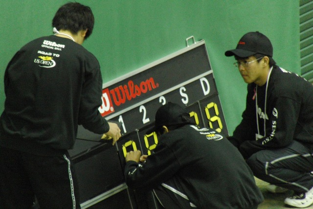 32_3_23_01.JPG - 試合前の準備