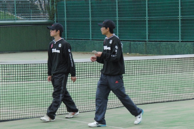 32_3_23_04.JPG - 試合前の準備