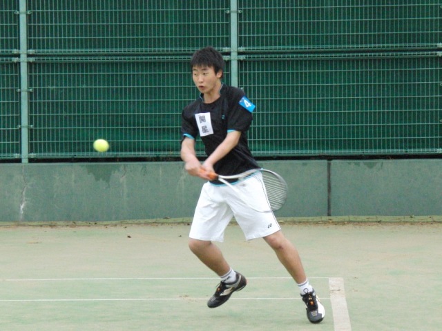 32_3_23_12.JPG - 熱戦の様子（2回戦）