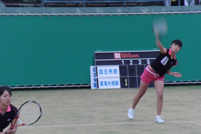 32_3_23_24.JPG - 熱戦の様子（2回戦）