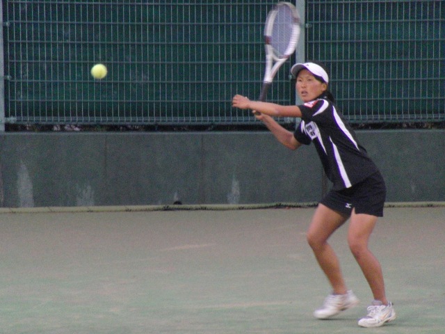 32_3_23_49.JPG - 熱戦の様子（2回戦）