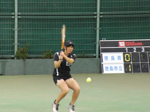 32_3_23_52.JPG - 熱戦の様子（2回戦）