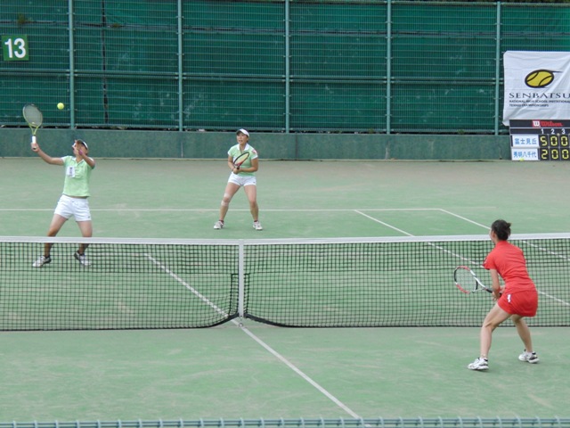 32_3_25_12.JPG - 熱戦の様子（準々決勝・準決勝）