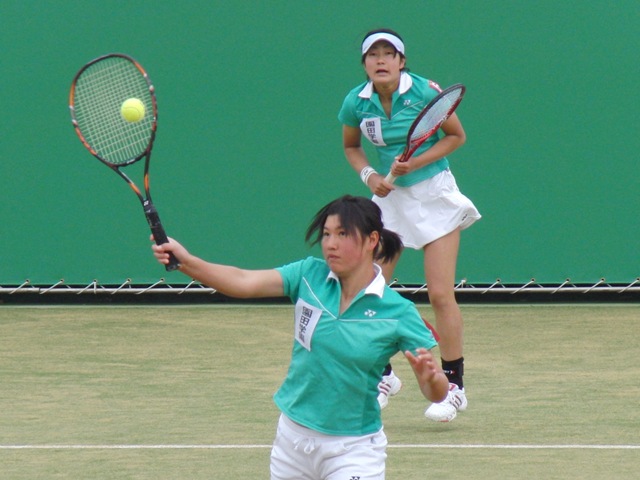 32_3_25_42.JPG - 熱戦の様子（準々決勝・準決勝）